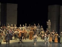 'Midas'ın Kulakları' Adlı Opera Bursa'da Sahnelendi