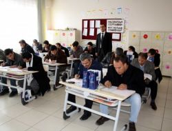 Veliler Çocuk Eğitimiyle İlgili Birbiriyle Yarıştı