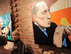 Rus Ressam, Putin'in “iyi Bir İnsan”olduğunu Çizdiği 10 Resimle Kanıtladı