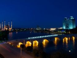 Türkiye'de Zaman Sergisi Adana'da