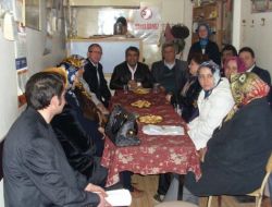 Ak Partili Şeker, Mahalle Toplantısında Hükümetin İcraatlarını Anlattı