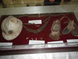 Köy Okulu Öğrencilerin Çanakkale Sergisi Düzenledi