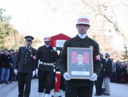 Isparta Şehidini Son Yolculuğuna Tekbirlerle Uğurladı