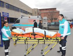 Büyükşehir'den 30 Bin Kişiye Ücretsiz Ambulans Hizmeti