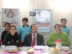 Özel Menderes İlköğretim Okulu'nun 'Televizyonsuz Gün' Kampanyasına Yoğun İlgi