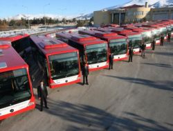 Büyükşehir'in Şehir İçin Ulaşımda Araç Takviyesi, Vatandaşları Memnun Etti