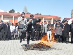 BİTLİS'TE NEVRUZ ÇOŞKUSU