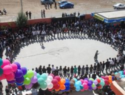 Batman Petrol Lisesi'nde Nevruz Coşkusu