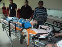 Çocuğunu Doktora Götüren Aile Kaza Yaptı. 1’i Ağır 4 Yaralı