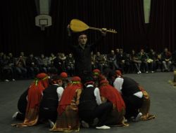 YÖRÜK VE ALEVİLER'DEN ÇAĞRI