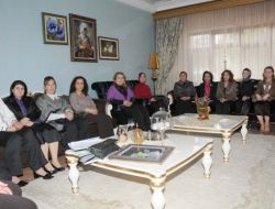 Çocuk Evlerine Misafir Olarak Çocuklara Destek Oluyorlar