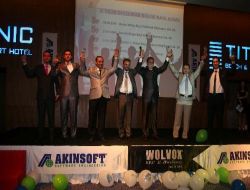 Türkiye'de 2015'te Robot Fabrikaları Kurulacak!