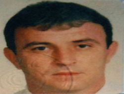 Evlat Hasretine Dayanamayıp İntihar Etti