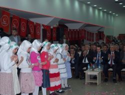 "Dünya Siyonizmi Bizimle Uğraşıyor"