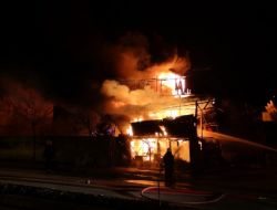 Özel - İşyerinde Çıkan Yangın Korkuttu