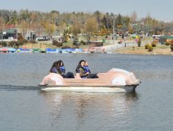 Güneşi Gören Ankaralı Parklara Akın Etti