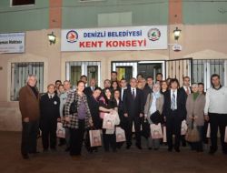 Denizli Belediyesi'nin Evlilik Okulundan 53 Kişi Sertifika Aldı