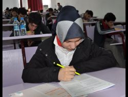 Ufuk Ve Körfez, Öğrencilerine Sınav Provasını Üniversitede Yaptırdı