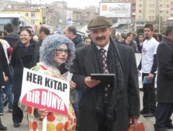 Elektronik Okumaya Dikkat Çektiler