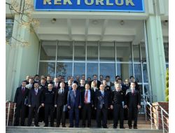 Emniyet Amirlerine ‘çağdaş Yönetim Teknikleri’ Anlatıldı