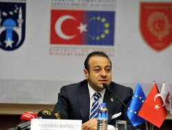 Bağış Chp’nin Tandoğan’daki Toplantısını Eleştirdi