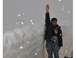 Bitlis'e Kışın Yağan Karın Kalınlığı 11 Metreyi Geçti