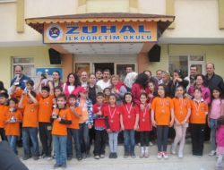 Salihli Özel Zuhal İlköğretimde Satranç Turnuvası Coşkusu