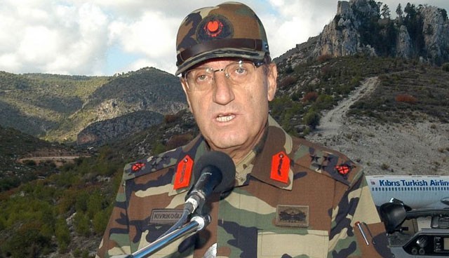 Kıvrıkoğlu Suriye sınırında..