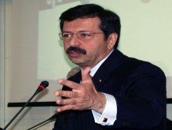 Hisarcıklıoğlu: "Yeni Ticaret Kanunu Mutabakatla Hazırlanıyor"
