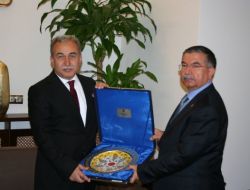 Yılmaz: Suriye’yi Tehdit Gibi Bir Düşüncemiz Yok