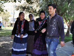 Otomobilin İçinde Yanarak Ölen Çocuk Toprağa Verildi