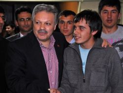 Vali Kahraman, İmam Hatip Lisesi Öğrencileriyle Buluştu