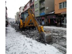Sarıkamış'ta Karla Mücadele Devam Ediyor