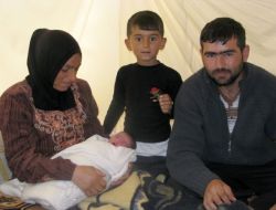 Kampta Doğum Yapan Suriyeli Anne: Ailemin Yanında Doğum Yapmak İsterdim