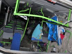 Erzurum’da Trafik Kazası: 1 Ölü 14 Yaralı