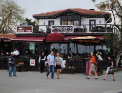 Makdim: İş Yerlerine Türkçe İsim Verilmesi Turizme Artı Değer Katar