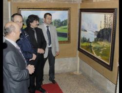 Polis Memurları Resim Yaparak Stres Atıyor