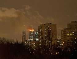 Rusya’nın En Büyük Ticaret Merkezi Moscow City Yanıyor (2)
