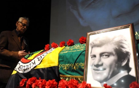 EKREM BORA'YA SON VEDA