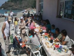 Gazeteciler Piknik Yaparak Stres Attı!