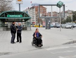 Başkent Caddeleri Engelliler İçin Düzenleniyor