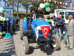 Fadıloğlu Çevre Dostu Temizlik Araçlarının Test Sürüşünü Yaptı