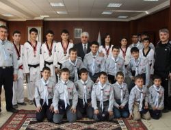 İzcilerden Başkan Şimşek’e Ziyaret