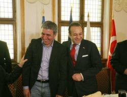 BAKAN BAĞIŞ'A HAGİ SÜRPRİZİ