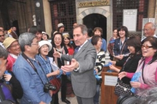 KONYA'YA MEVLANA GELİRİ