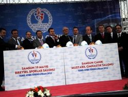 Gençlik Ve Spor Bakanı Kılıç, Sağanak Yağmur Altında Temel Attı