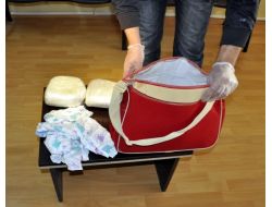 Bebek Bezi Arasında Esrar Ticareti