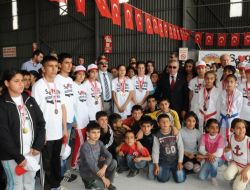 Risk Altındaki Çocuklar Uçakla Şehir Turu Attı