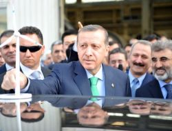 Başbakan Urumçi'de incelemelerde bulundu!