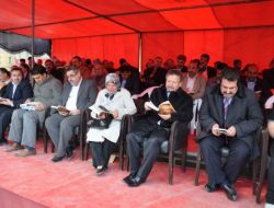 Yozgatlılar Kutlu Doğum Haftası'nda 7’den 70’e Meydanda Kitap Okudu